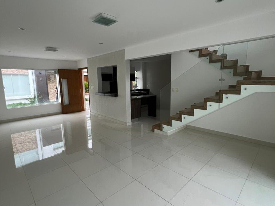 Casa de 3 dormitorios en ita enramada, foto 3
