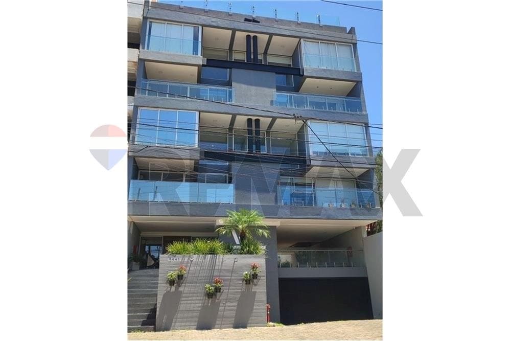 Vendo departamento sobre primer presidente mburukuya