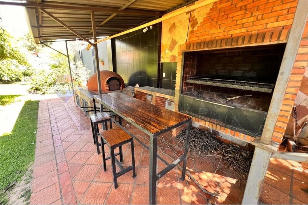 Casa - Venta - Luque, Paraguay — foto 4