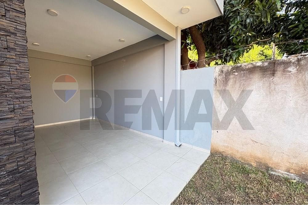Casa a estrenar en Mariano Roque Alonso, foto 3