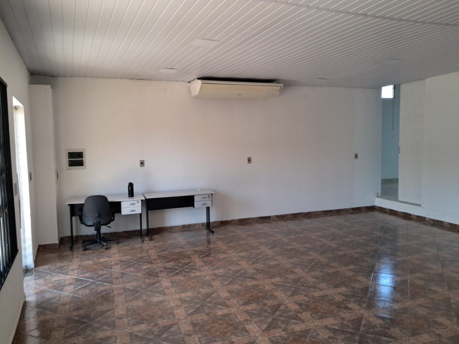 Depósito con showroom y ofic. En V. Elisa – zona zavalas cue y acco sur — foto 5