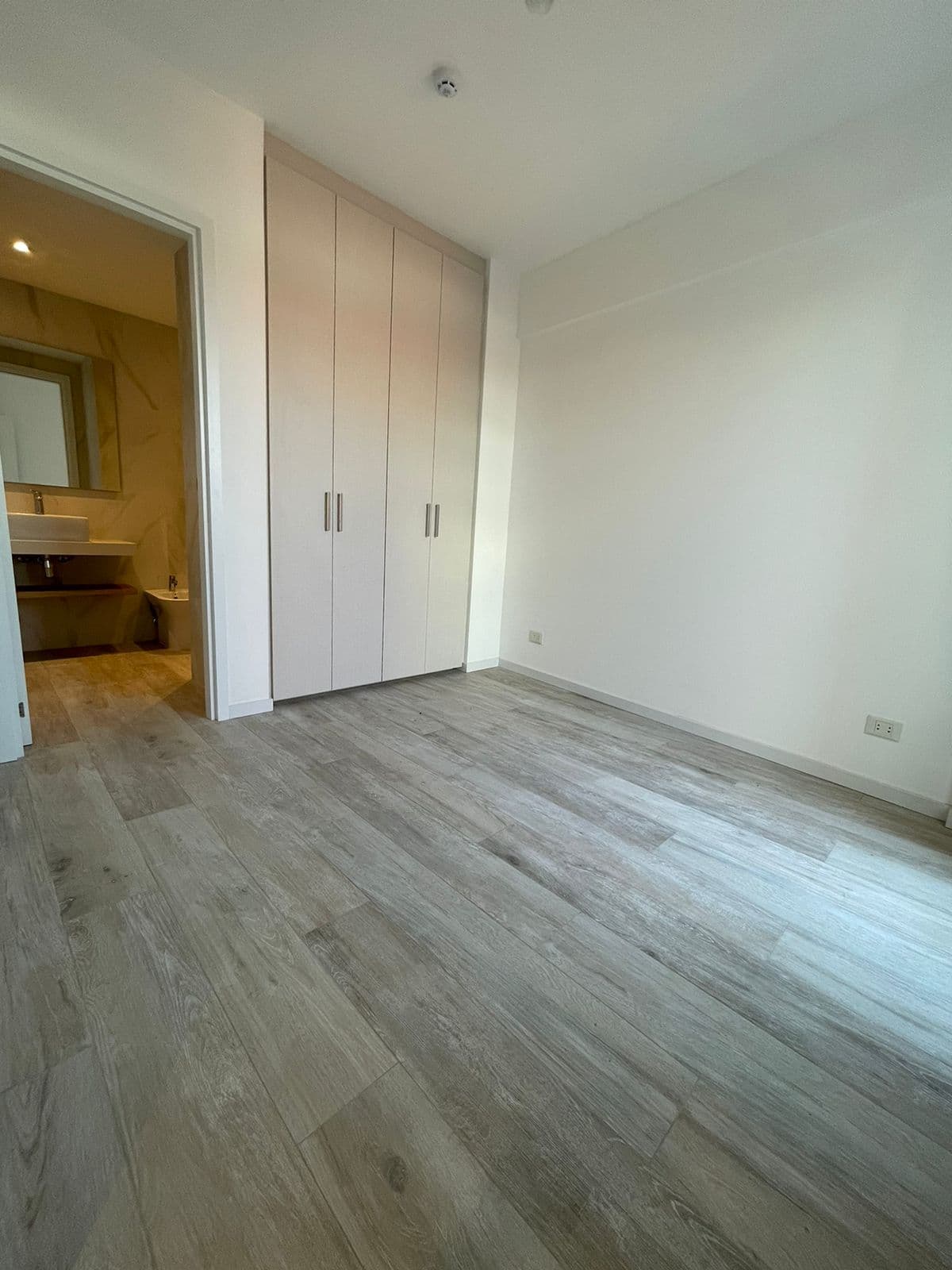 amplio dpto a estrenar de 1 dormitorio - Zona Molas López — foto 4