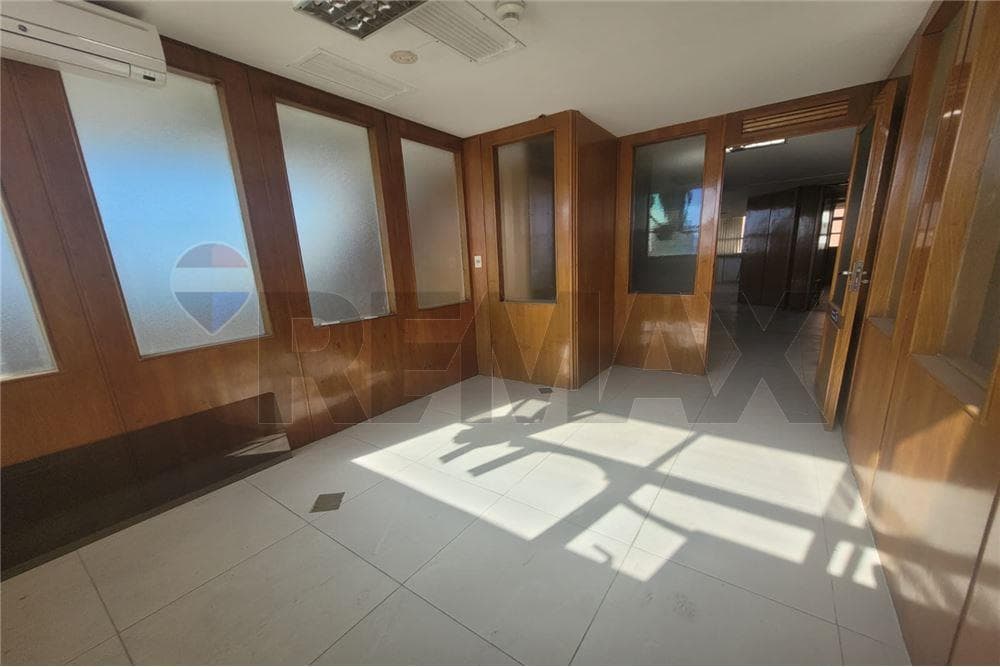 Oficina de 380 m2 en el edif. Planeta 1, foto 5