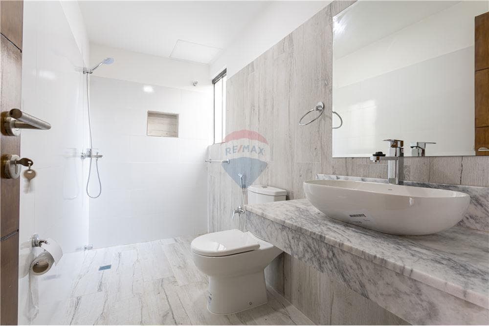 Dúplex moderno a estrenar en fdo zona norte, foto 5