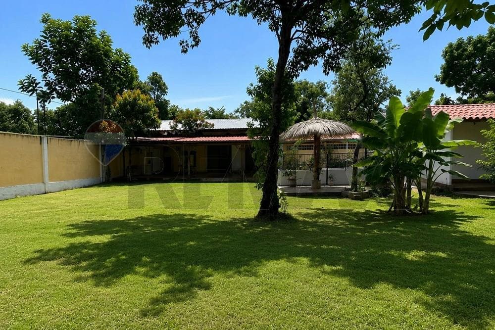Casa quinta en areguá — foto 2