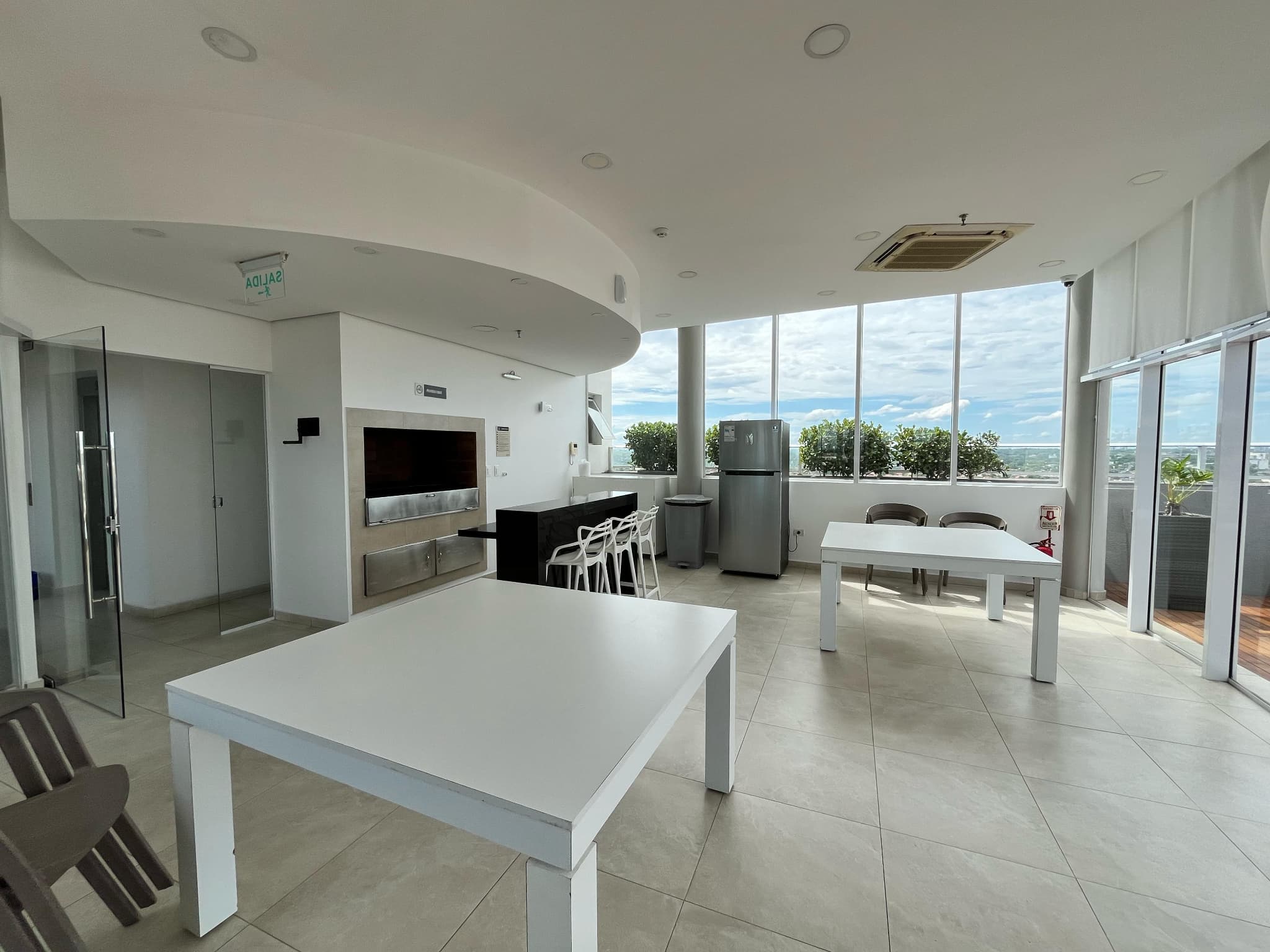 Hermoso Departamentos De 1 Dormitorio En El Edificio Ancora — foto 3