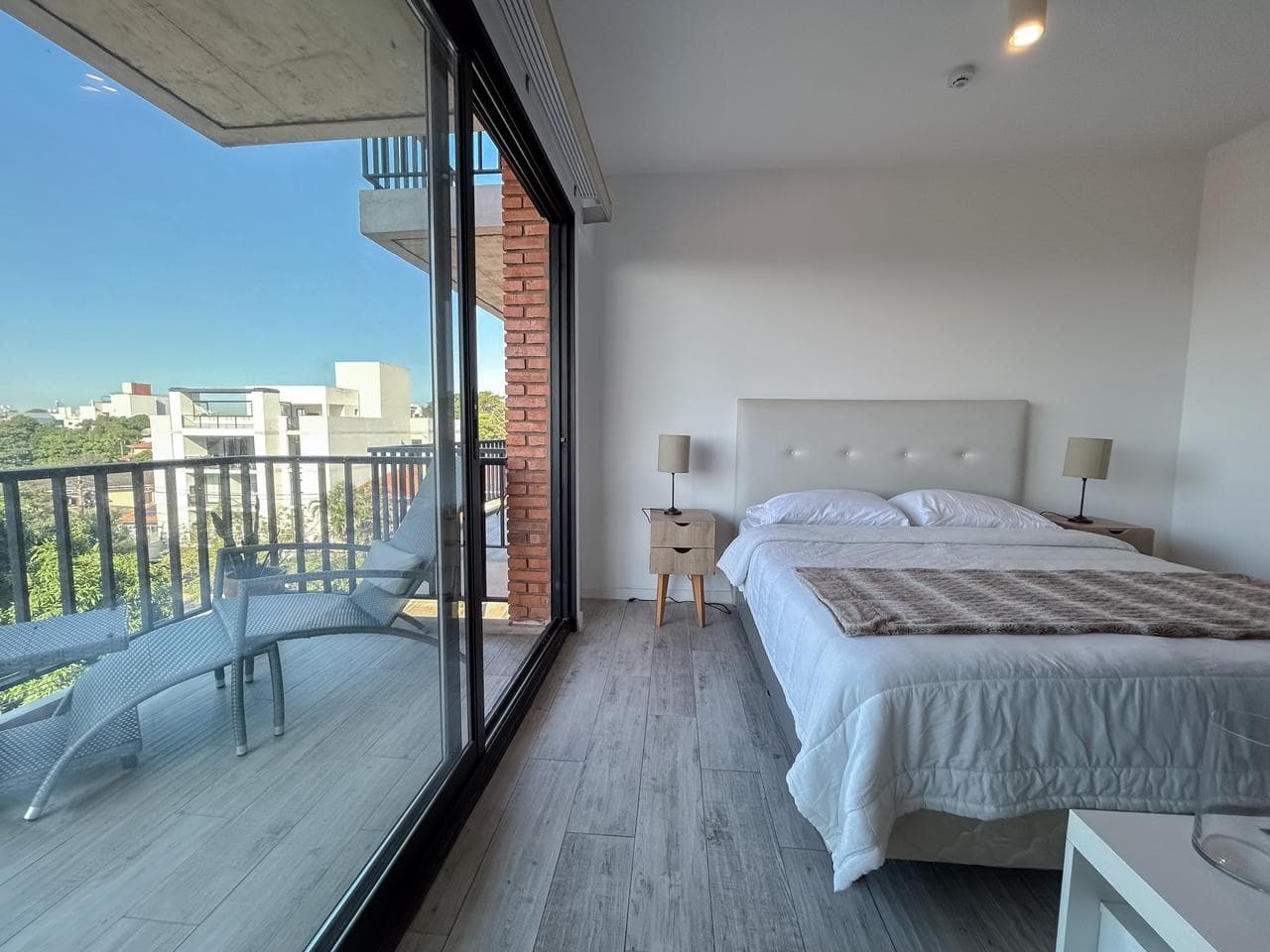 Monoambiente amoblado en barrio Jara — foto 3