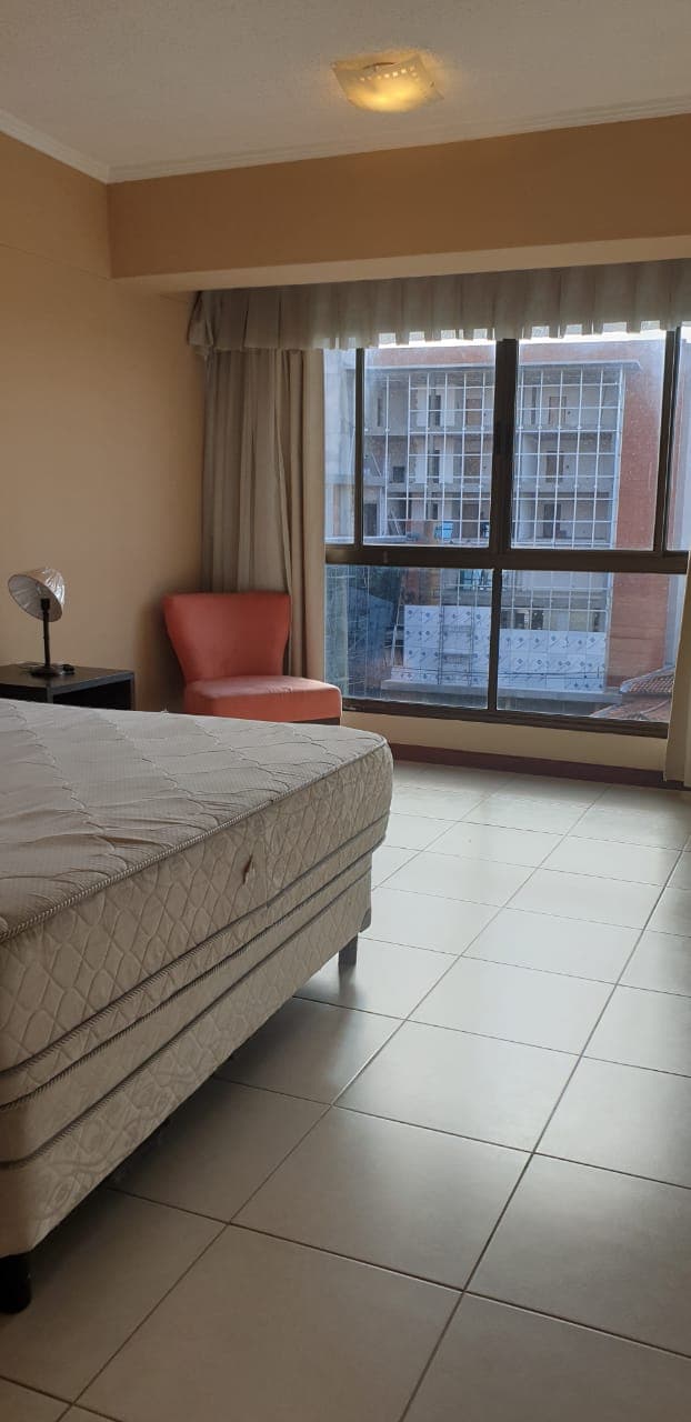 Departamento amoblado, condominio parque venezuela, foto 2