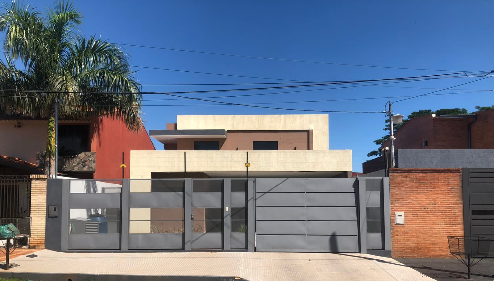 Vendo Hermosa Casa. Zona Fernando Zona Sur Cod 059