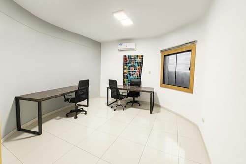Edificio corporativo — foto 2