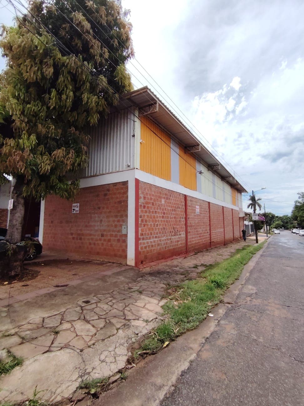 Alquilo depósito en fdo. Zona sur – zona real acceso sur