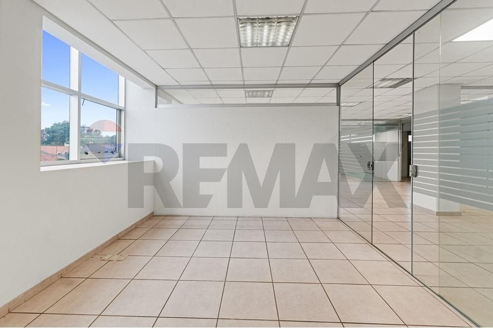 En alquiler | oficinas corporativas en edificio business center — foto 5