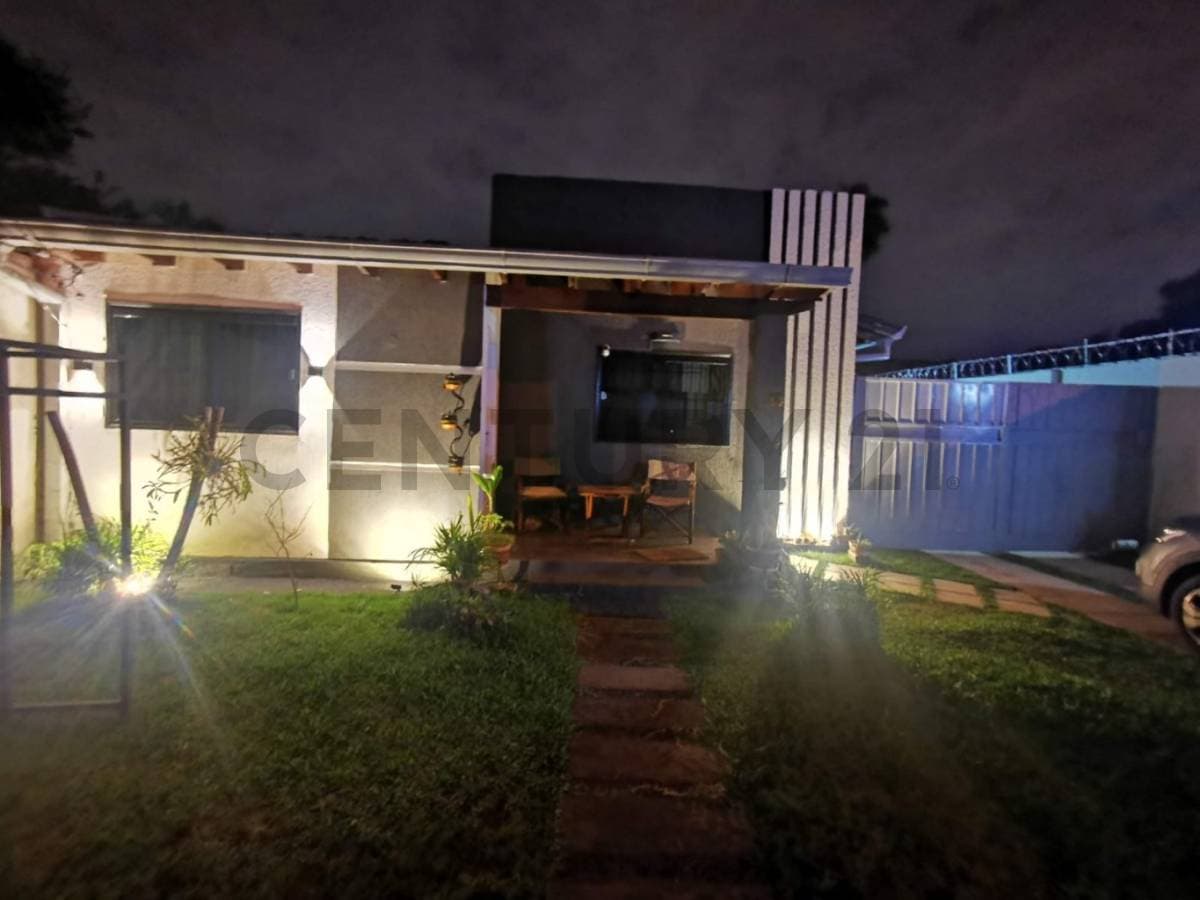 De Casa En Fernando de la Mora, Central, foto 2