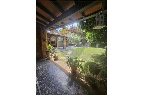 Casa-Venta-PY Asunción Mburicaó, foto 4