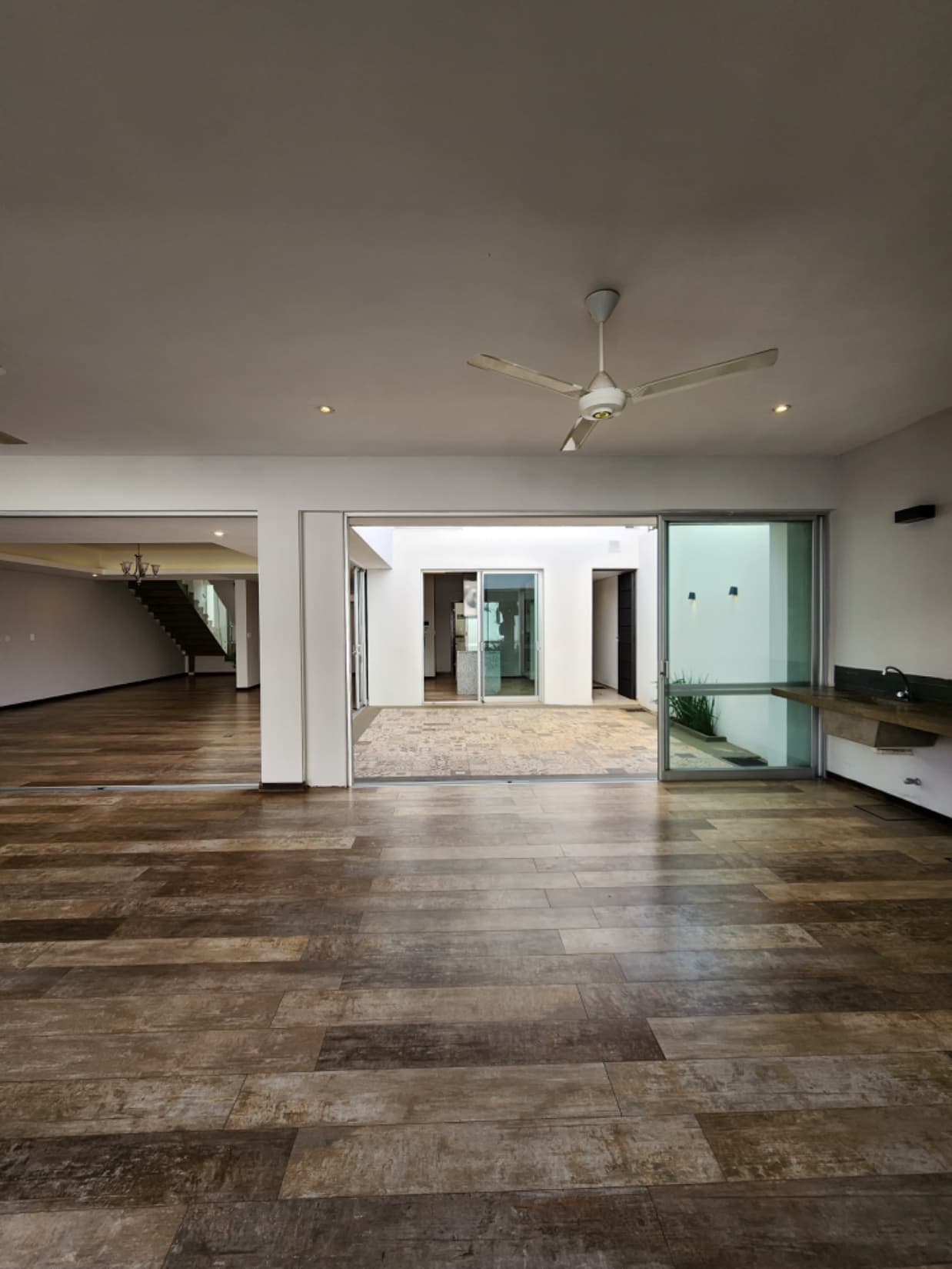 Casa con 4 habitaciones en barrio Herrera, foto 4
