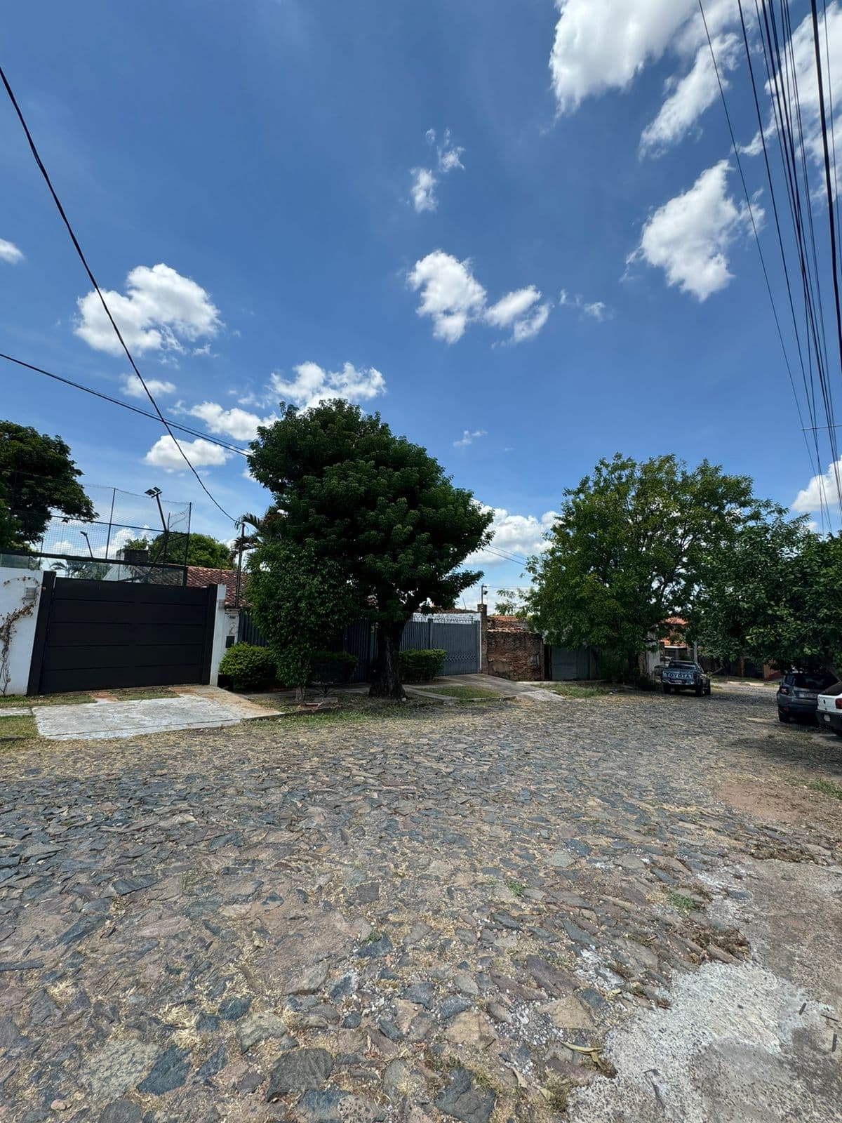 terreno en Barrio Herrera 14x33,5 m2 Superficie: 469 m2 — foto 3