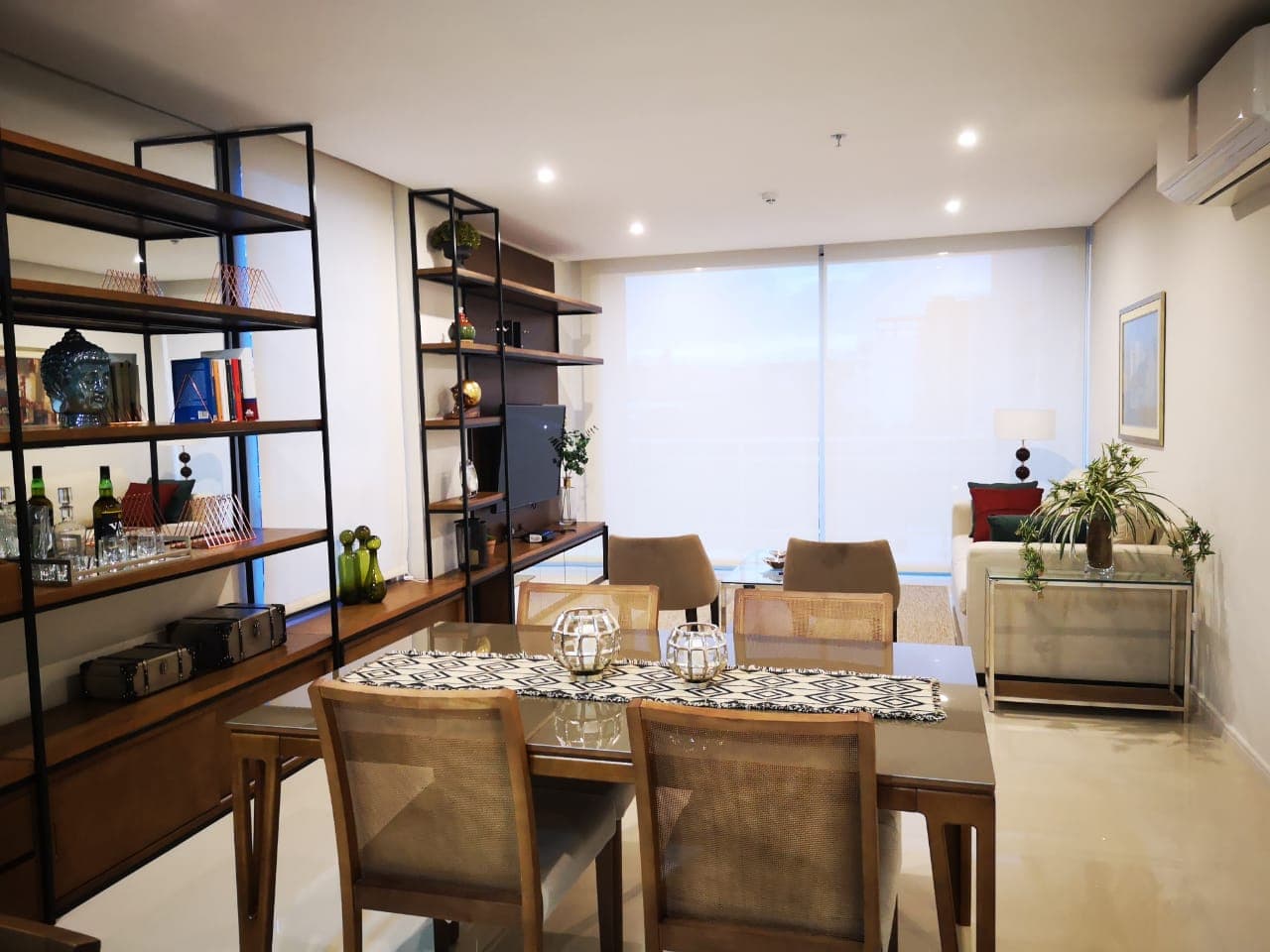 Hermoso departamento 1 dormitorio Full Amoblado — foto 1