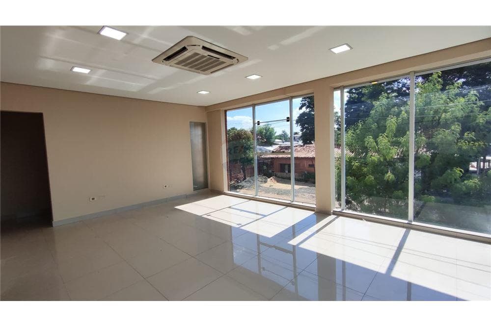 Local comercial en alquiler, foto 3
