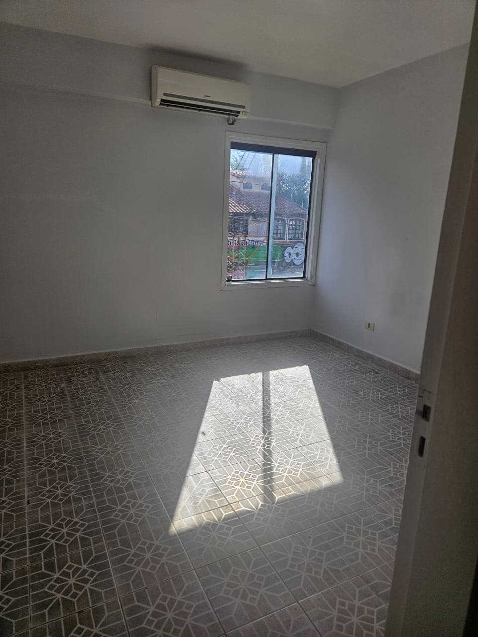 Departamento sobre lilio, foto 3