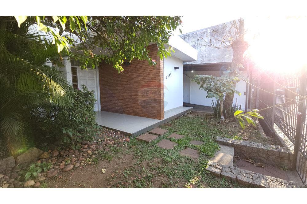 Ubicación inmejorable: Hermosa casa, cerca de todo, foto 1