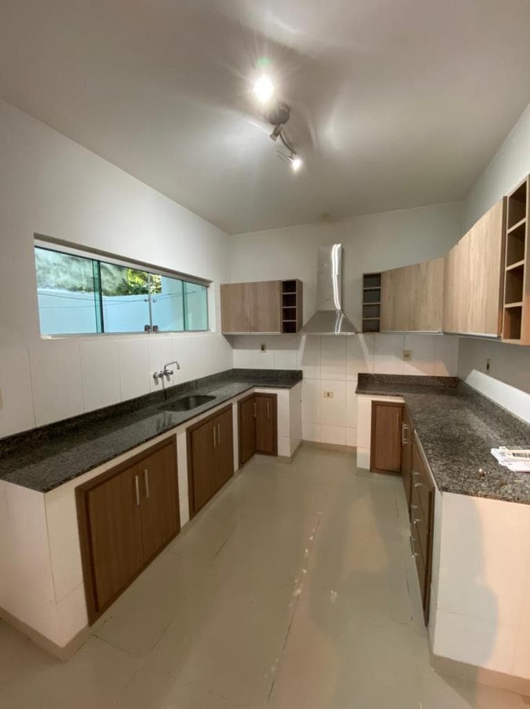 Alquilo duplex en el grupo habitacional 3 dormitorios