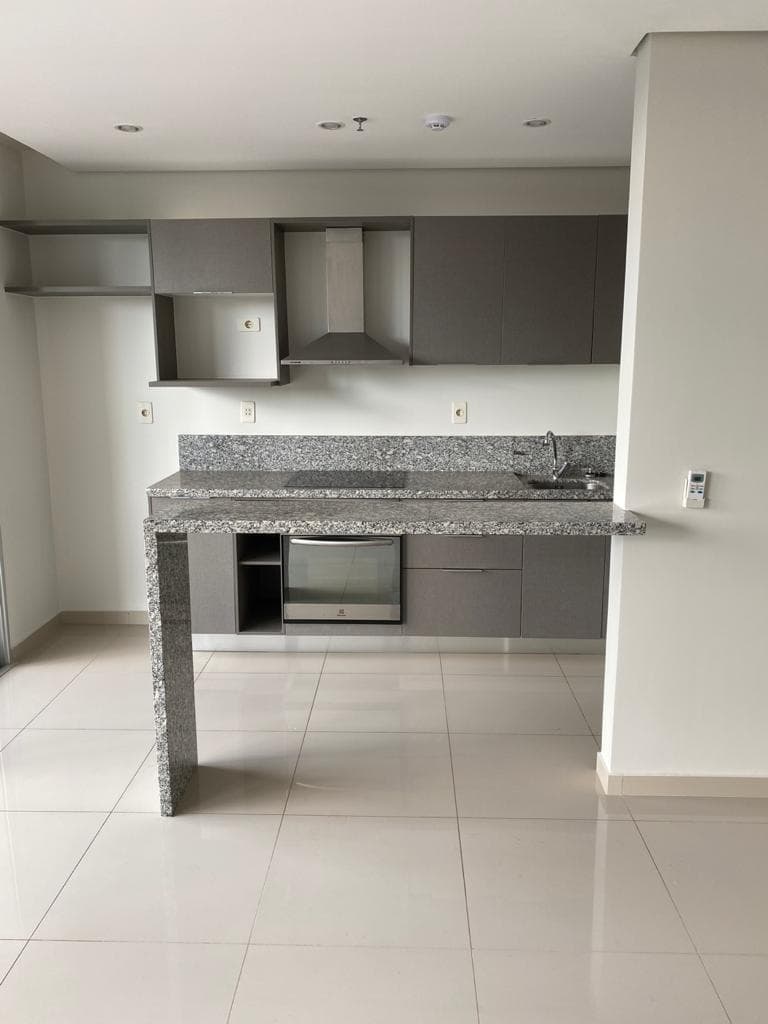 Moderno Dpto. En Villa Morra — foto 3