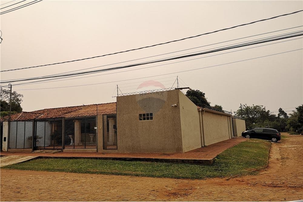 Casa refaccionada en Luque laurelty, foto 3