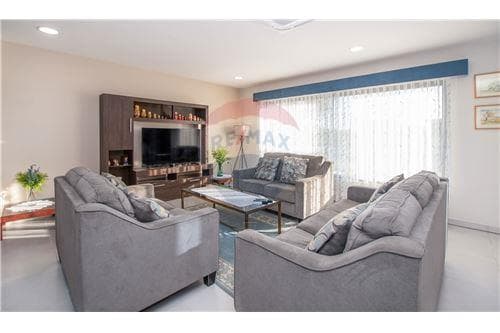 Casa-Venta-PY Cordillera San Bernardino, foto 3