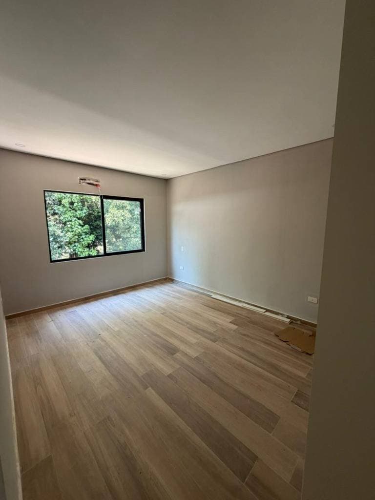 Residencia a estrenar de 3 dormitorios en suite, barrio mburucuya, foto 2