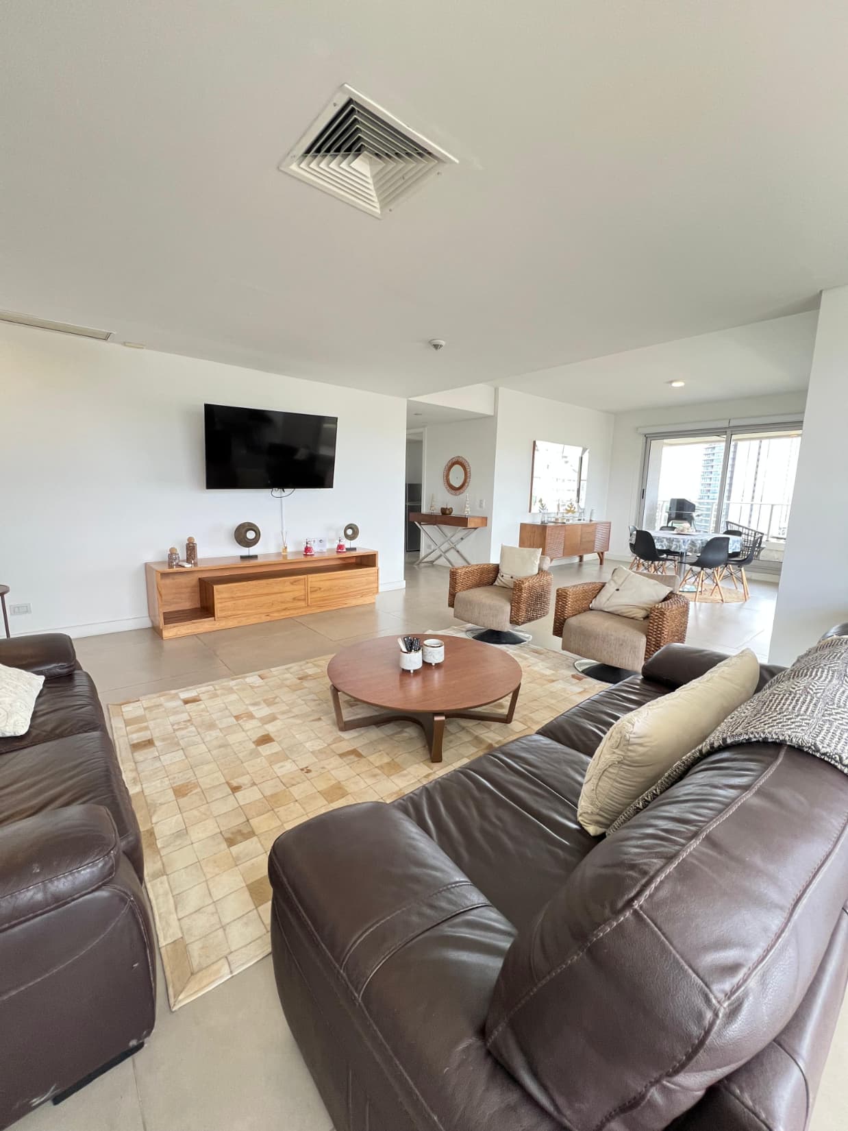 Exclusivo departamento de 2 dormitorios en mburucuya — foto 2