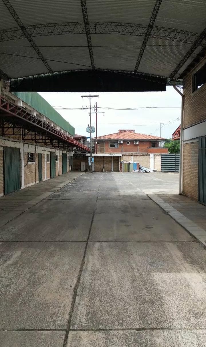 Alquiler industrial 3.555 mts2 - 15.000 usd