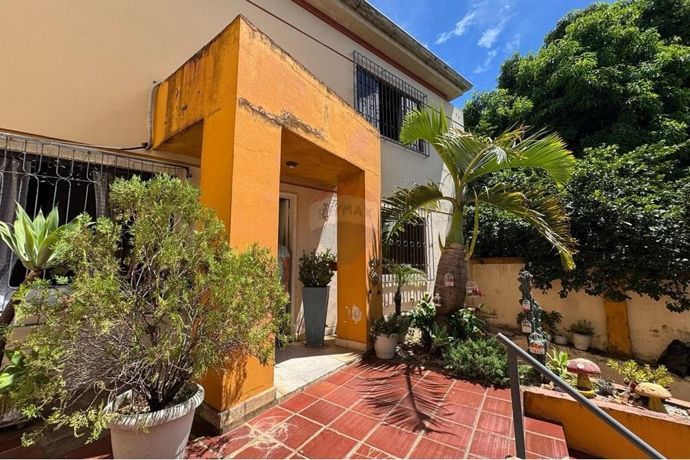 Casa en san vicente con exelente ubicacion, foto 2