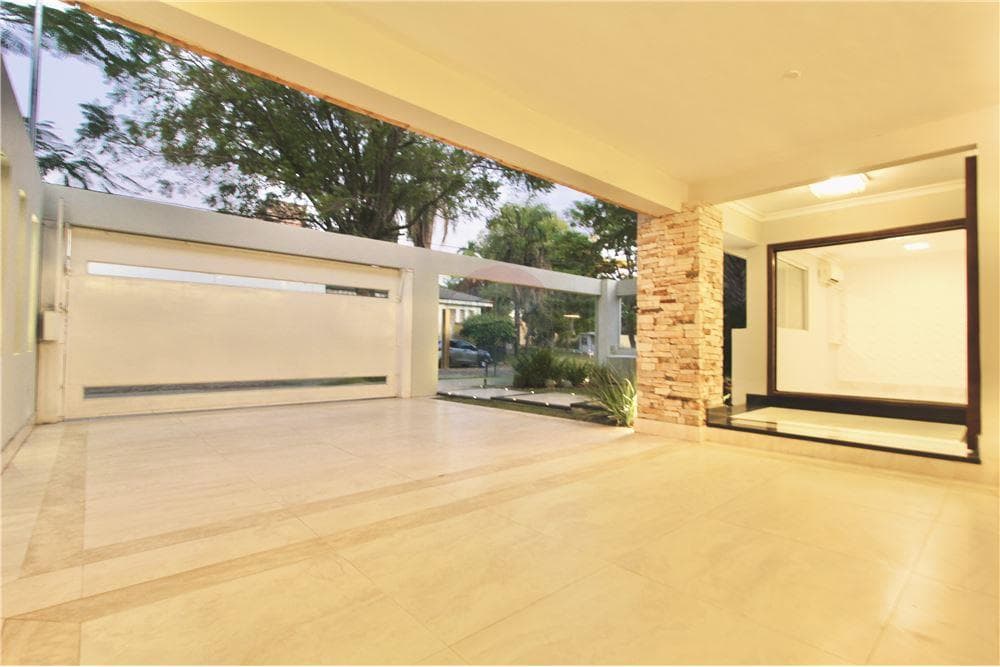 En venta Lujosa Residencia en Barrio Santo Domingo — foto 3