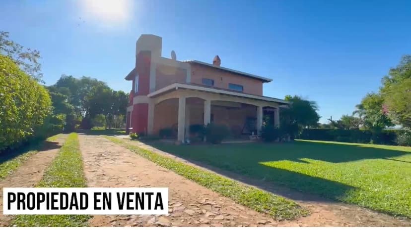 Vendo hermosa Residencia en Aregua