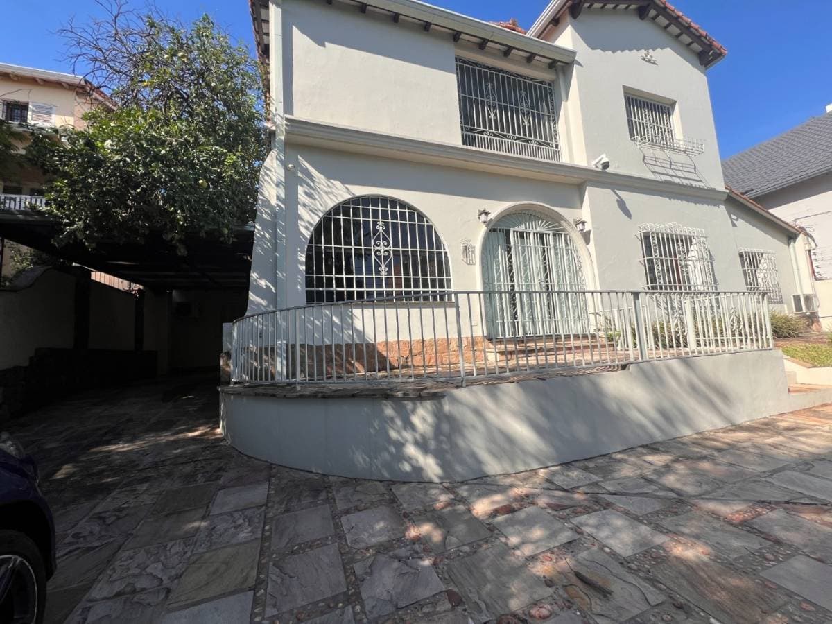 Torreani Vieira esquina pasaje caceres, foto 2