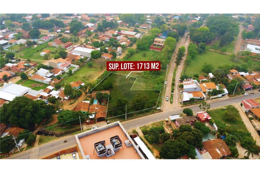 Vendo terreno en esquina en Luque sobre av nanawa