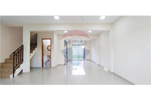Duplex-Venta-PY Central San Lorenzo Calle Ybyraro COD.74, foto 2