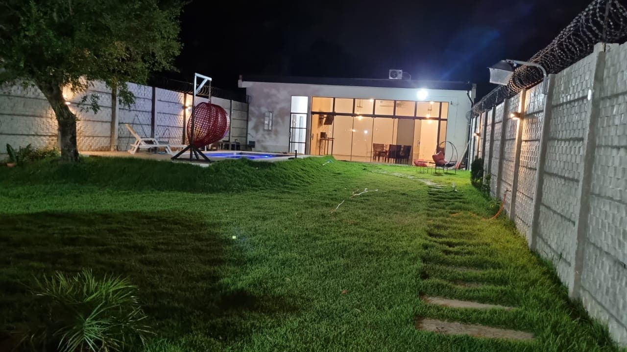 Casa-Quinta en Venta, foto 2