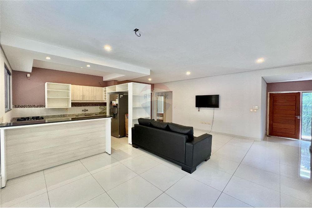 Hermosa residencia en alquiler, foto 3