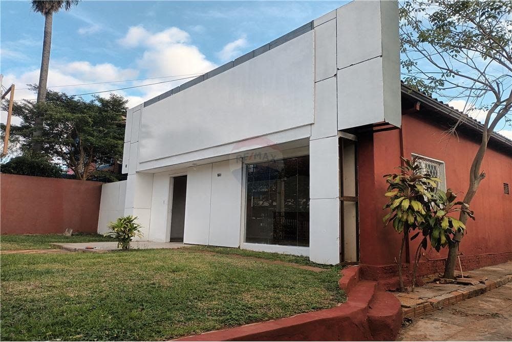 Salon comercial en vista alegre sobre avda fernando, foto 2