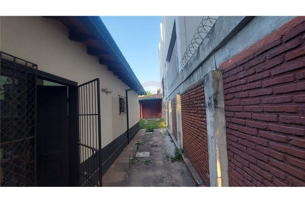 Casa en el barrio los laureles de asuncion, foto 5