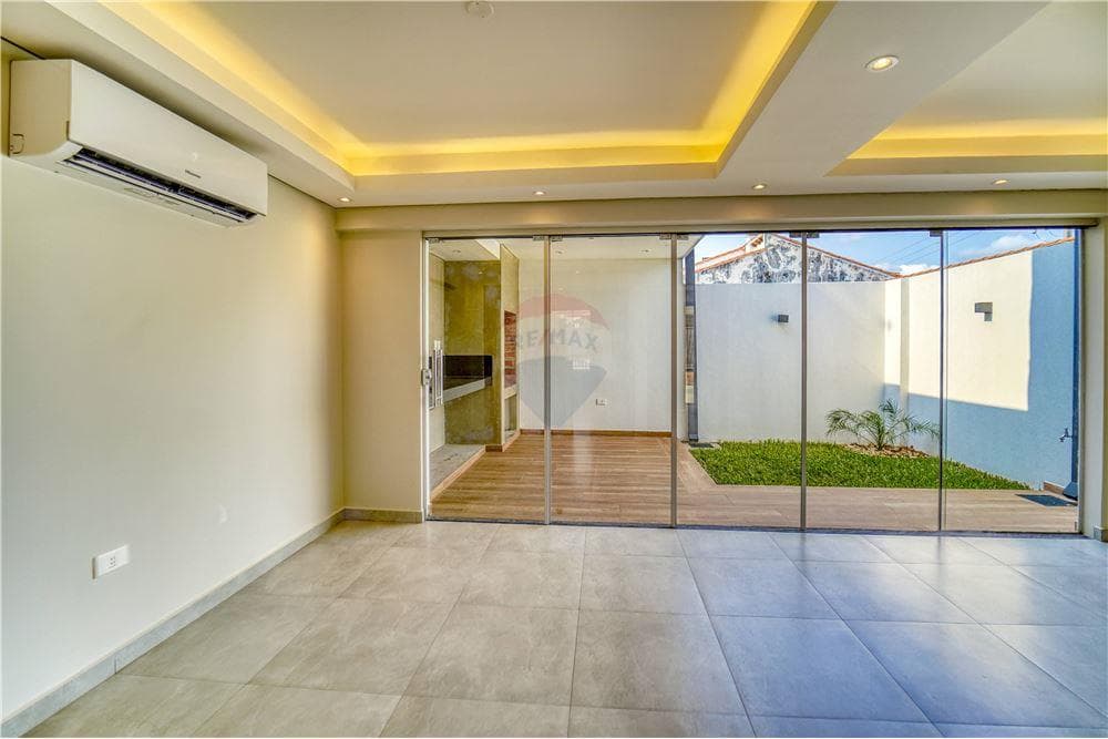Duplex a estrenar a metros del colegio cas — foto 5