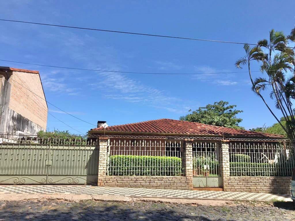 En Venta Casa En Planta Baja De 5 Habitaciones En Barrio Recoleta V021/