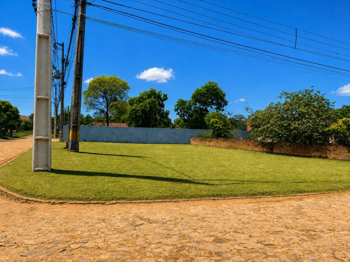 Vendo amplio terreno 448 m² en Luque