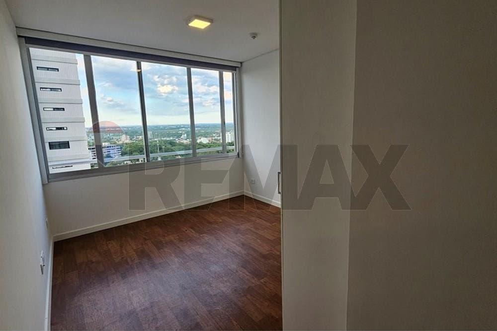 SkyTower - Sta. Teresa - La Galeria, foto 2
