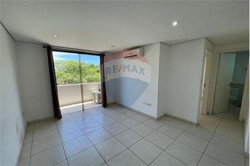 Departamento en asuncion barrio Jara, foto 4