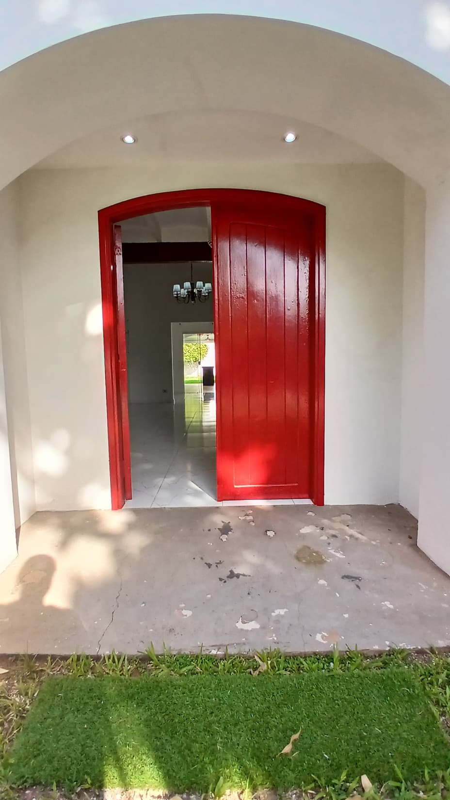 Hermosa casa de una planta en los laureles, foto 5