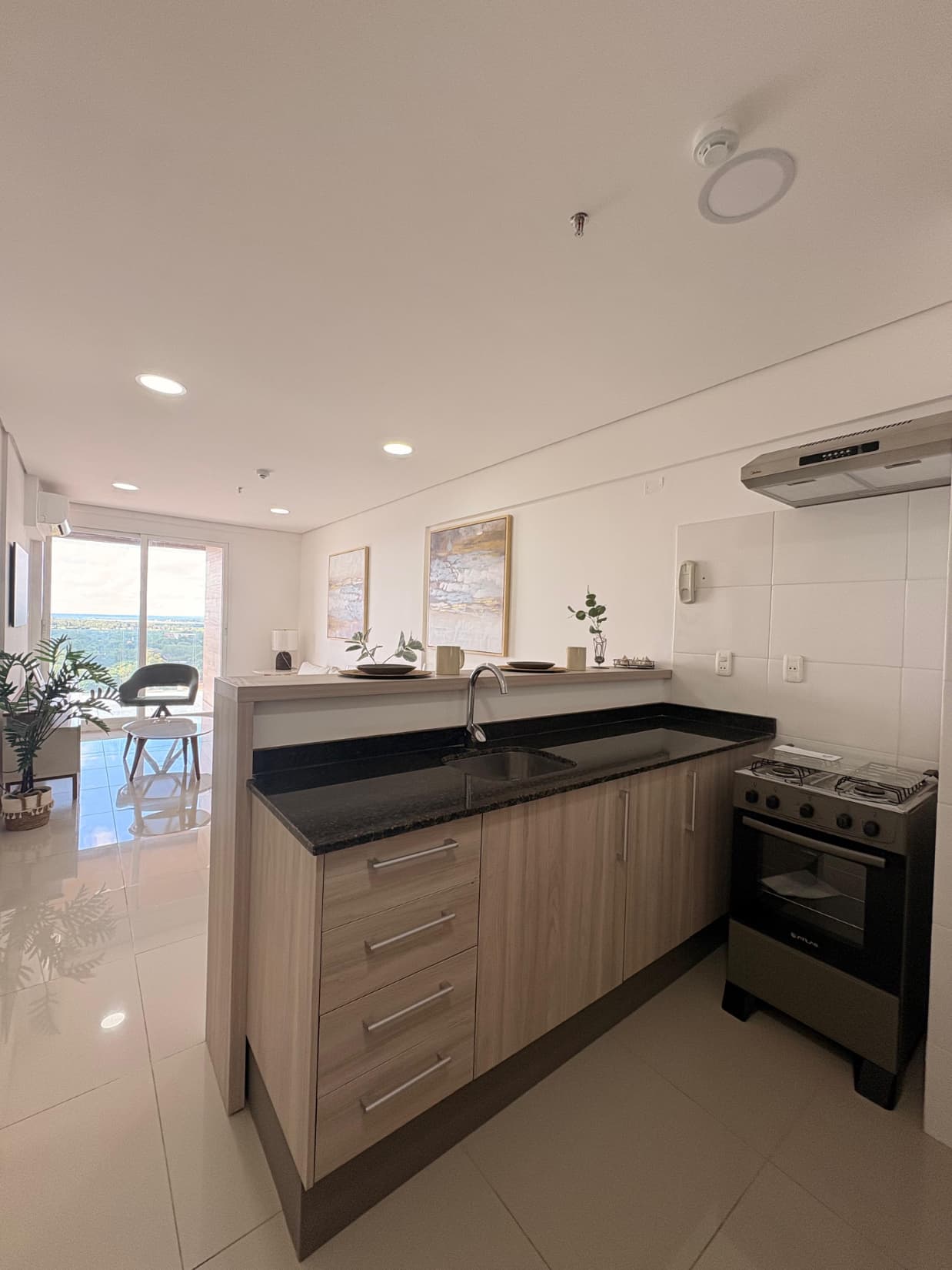 Santísima Trinidad, en alquiler, amplio depto de 1 dormitorio — foto 3