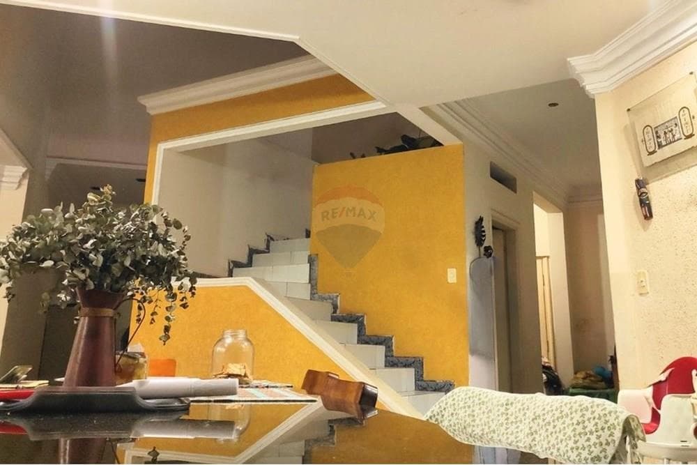Casa en esquina en barrio Herrera, foto 4