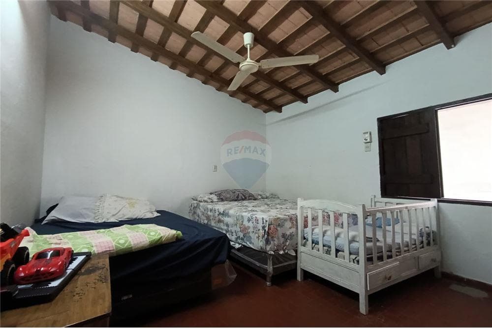 Se Vende en Fdo. de la Mora - Zona Sur- 4 Mojones, foto 5